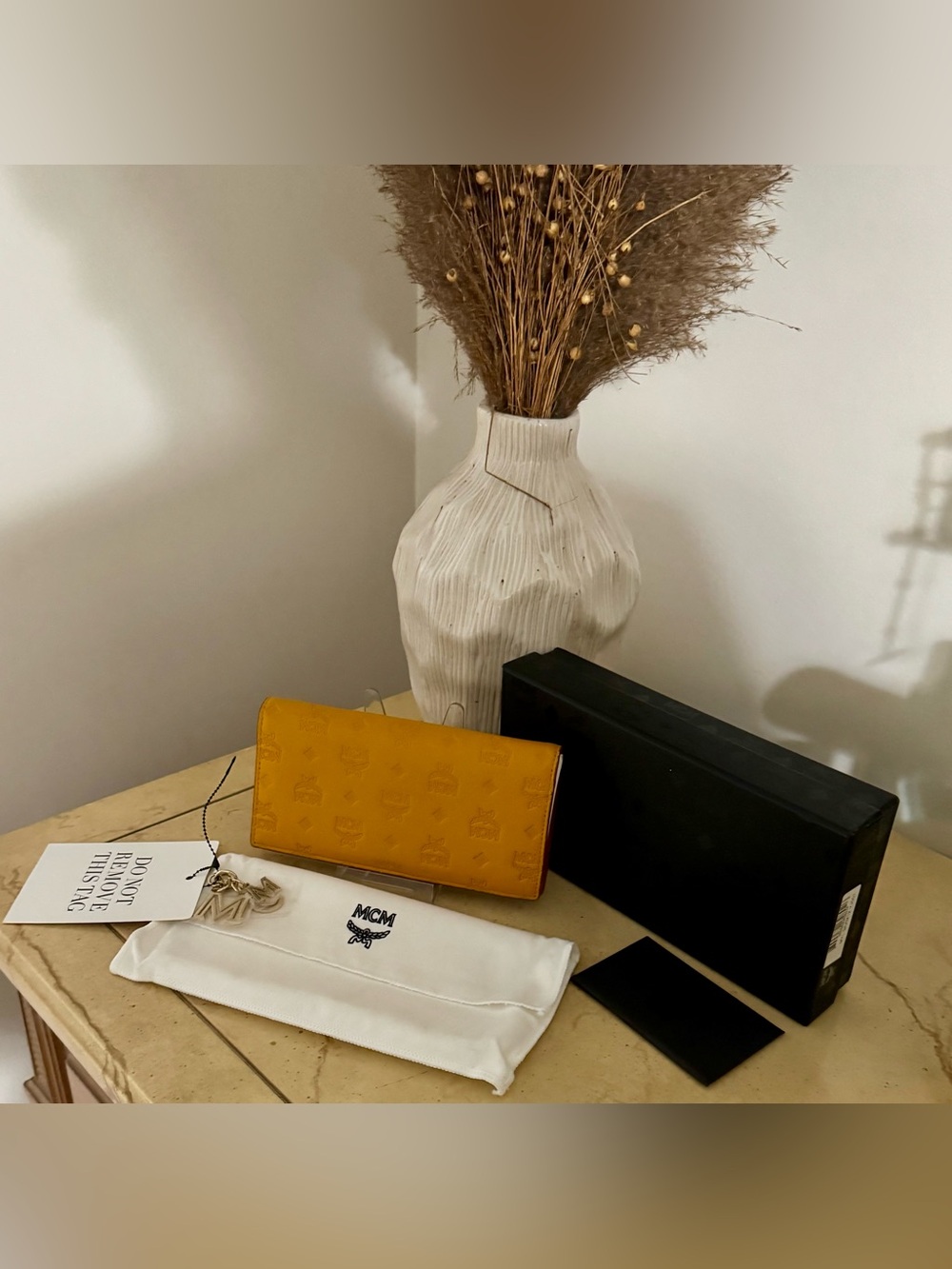 MCM RARE Mustard Klara Continental Wallet Bifold Embossed Yellow Full Inc/COA - Picture 3 of 16